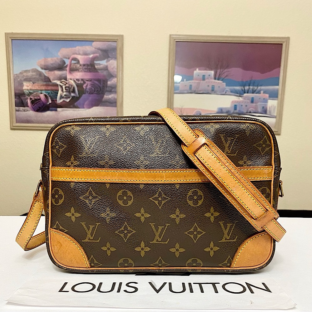 Louis Vuitton Trocadero 27 Crossbody Shoulder Bag Mb0053